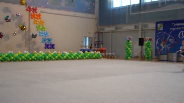 СОРЕВНОВАНИЯ ПО ХУДОЖЕСТВЕННОЙ ГИМНАСТИКЕ l ВЫСТУПЛЕНИЕ С ОБРУЧЕМ И БЕЗ ПРЕДМЕТОВ l 3 МЕСТО смотреть онлайн