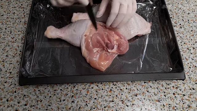 Курка в духовці з овочами. Рецепт смачної вечері