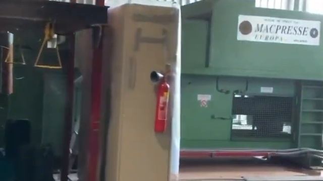 Прессования макулатуру смотреть онлайн