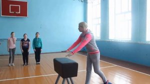 фрагмент урока по физкультуре