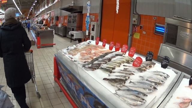 Новогодняя закупка продуктов в супермаркете.новогодний бум, Супермаркет Глобус Магнит Светофор.