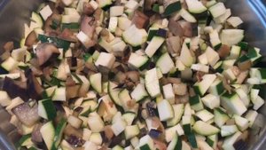 Этот простой овощной салат сделает Ваш день вкуснее!