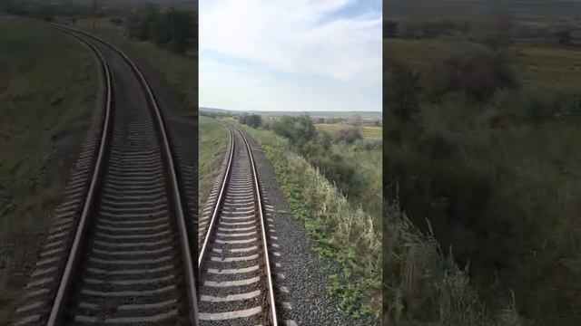 Железная дорога Молдавии, поезд ведёт украинская локомотивная бригада…