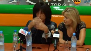 Пресс-конференция Джо Линн Тернера