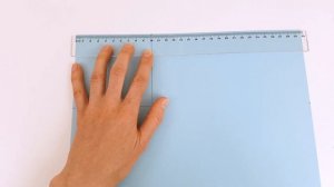 Как вырезать квадрат из бумаги Как сделать квадрат из листа А4 Как разлиновать лист А4 на квадраты