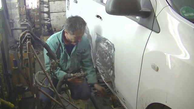 DACIA Lodgy . Кзовной ремонт .Часть 1 смотреть онлайн
