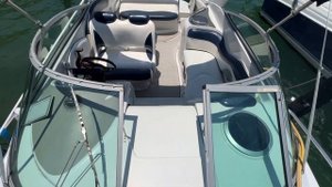 2005 Crownline 270 CR W/ Volvo Penta 270HP. Located in Miami Beach***