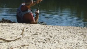 БОЛЬШОЙ СОМ ПОЙМАЛ РЫБАЛКА