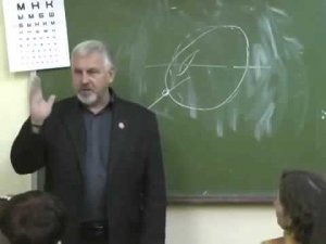 почему в Тайланде нет детей в очках