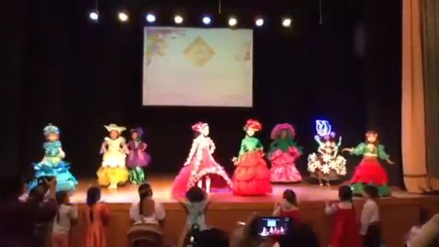 Театр мод Феерия коллекция Цветочный бум смотреть онлайн