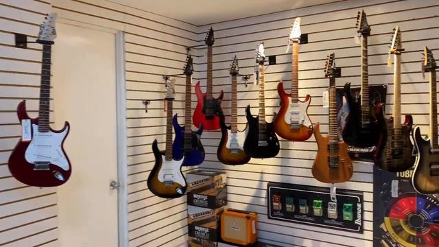 Encuentra tu instrumento ideal en Veerkamp de Plaza Cuicuilco смотреть онлайн