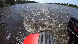 Skipper 9.8 fast start обкатка на воде