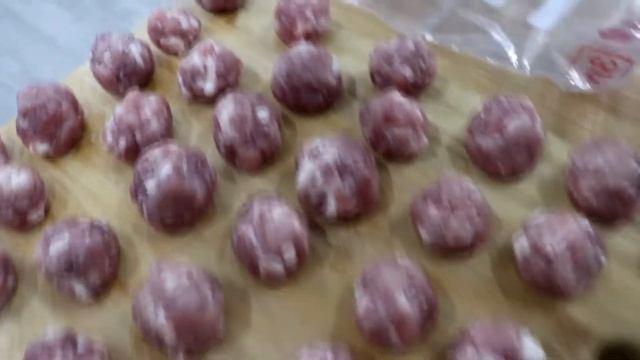 Фарш из свинины своими руками. Пару минут и готово! Заготовки из фарша.
