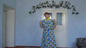 Я сшила из  штапеля  длинное  платье.