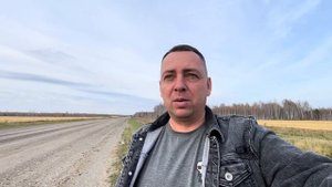 у фермера???????Ивана Щевровского?Кыштовка Уборочная! Молодёжь вперёд !