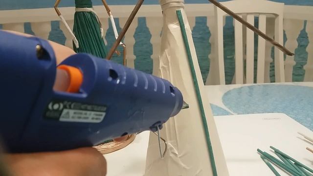 Статуэтки Дамы на прогулке
