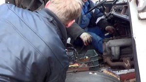 Мерседес 206D 1975 г.в.  Стоял 20 лет и завелся!