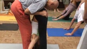 Лев Тетерников. Спонтанная йога – танец Кундалини (28.10.2007)