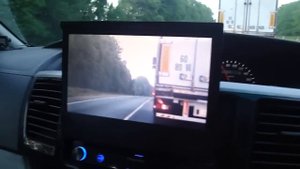 Обгонная камера на автомобиле с правым рулём