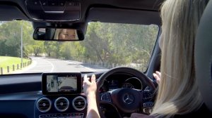 How To use Active Parking Assist in the Mercedes-Benz GLC