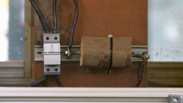 УЗИП - устройство защиты от импульсных перенапряжений. Принцип работы. смотреть онлайн