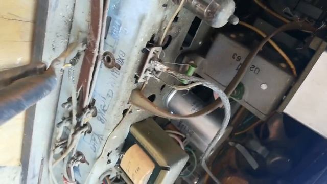 Советская РАДИОЛА, переделка часть 1я смотреть онлайн