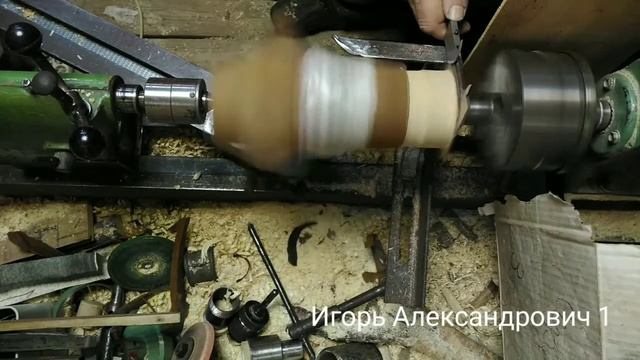 1часть.Точение,, дикой" вазы из черёмухи с опробованием зажима из ассортимента теплотехники смотреть онлайн