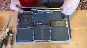 Замена клавиатуры MacBook Pro 13 A1708 Mid 2017