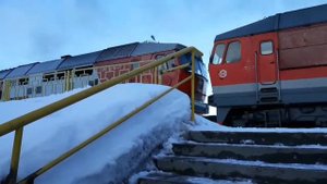 Тепловозы ТЭП-70-0256и0139 с пассажирским поездом Архангельск-Котлас