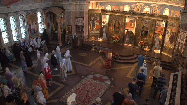 ВСЕНОЩНОЕ БДЕНИЕ. Престольный праздник. Трансляция богослужения 16 июля (воскресенье) в 18:00 смотреть онлайн