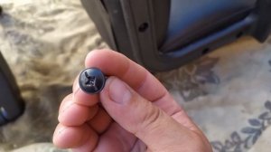 Перетяжка кожаного кресла