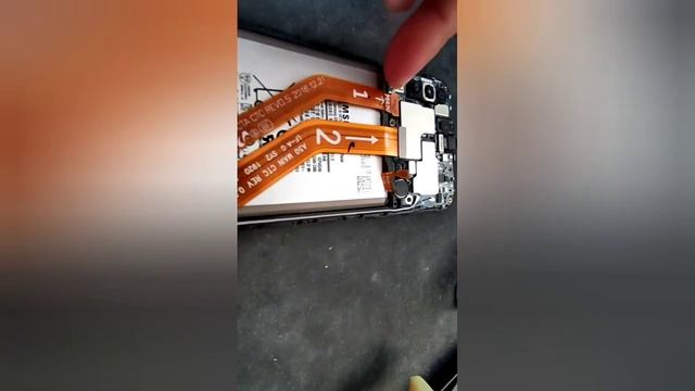 Samsung A50 горит перегрев, не включается. смотреть онлайн