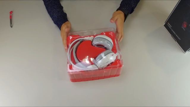 Unboxing com a Limifield - Bloody G300 Headset смотреть онлайн