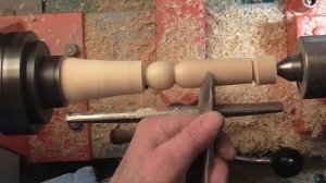 ТОЧИМ ДЕРЕВО РЕЗАНИЕМ  А НЕ СКОБЛЕНИЕМ, РЕЗЦАМИ ИЗ БЫСТРОРЕЗА.