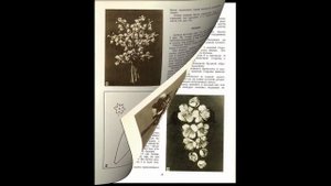 Книга из данного видио поможет вам сделать цветы из ткани.