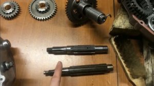 Бронзовые втулки вторичного вала в кпп мотоцикла Урал