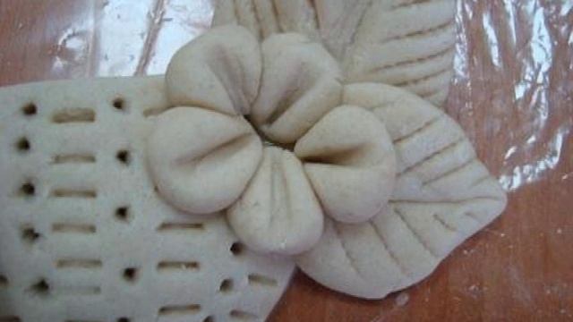 Пасхальный сувенир из соленого теста смотреть онлайн