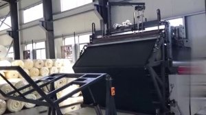 Автоматическая машина для сжатия и упаковки рулонов поролона