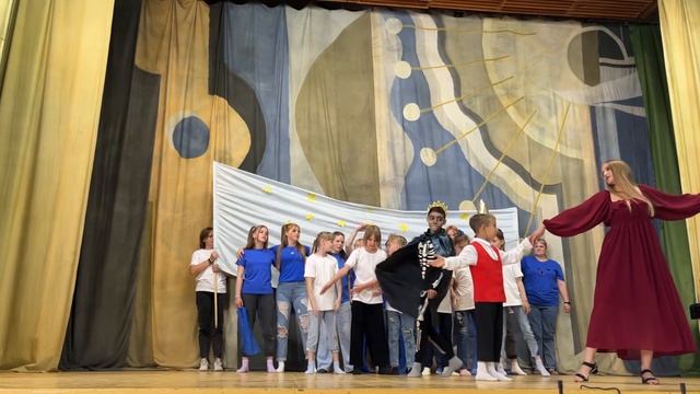 Маленький принц. Творческий номер в лагере города Братска. Крылатый 2023. СРЦН смотреть онлайн