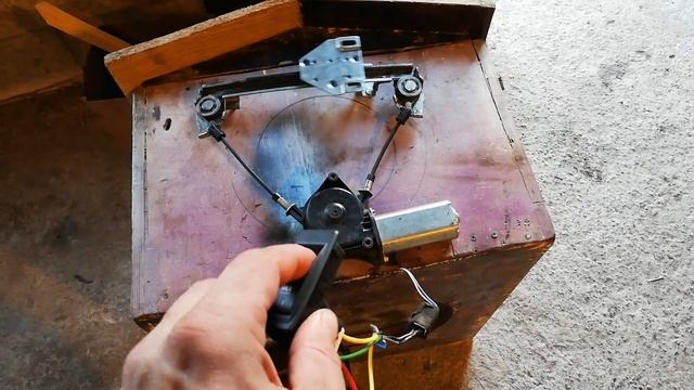 Кастомный задний левый ЭСП на Ваз 2115 (проверка) смотреть онлайн