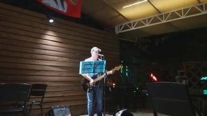 Лазаревское 2019 музыкант Роман в баре "Валера".