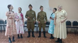 Ансамбль традиционной песни "Особинка" (Астрахань) - "Студенточка" (песня ВОВ)