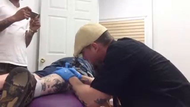 Signs of iris tattoo смотреть онлайн