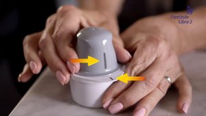 How to apply and replace your FreeStyle Libre 2 sensor