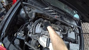 Camry 50/2.5/2AR-FE/Замена свечей.