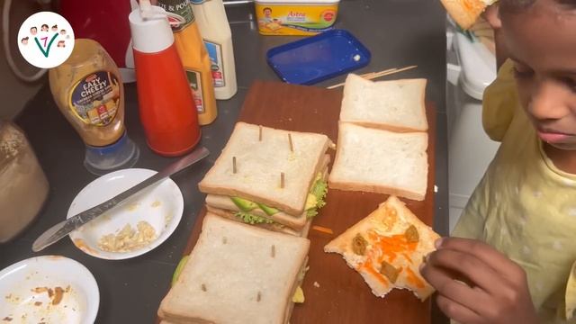 පොඩ්ඩෝ ආස විදියට සැන්ඩ්විච් ගෙදරදීම හදා ගමුද (How to make a sandwiches) Travel to marata beach. смотреть онлайн