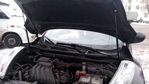 Газовые упоры на Nissan Juke