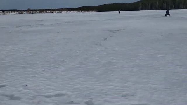 На скутере по льду смотреть онлайн