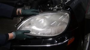 Mercedes W220 S500 S430 Headlight Removal and Replacement