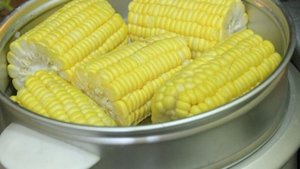 Кукуруза на пару